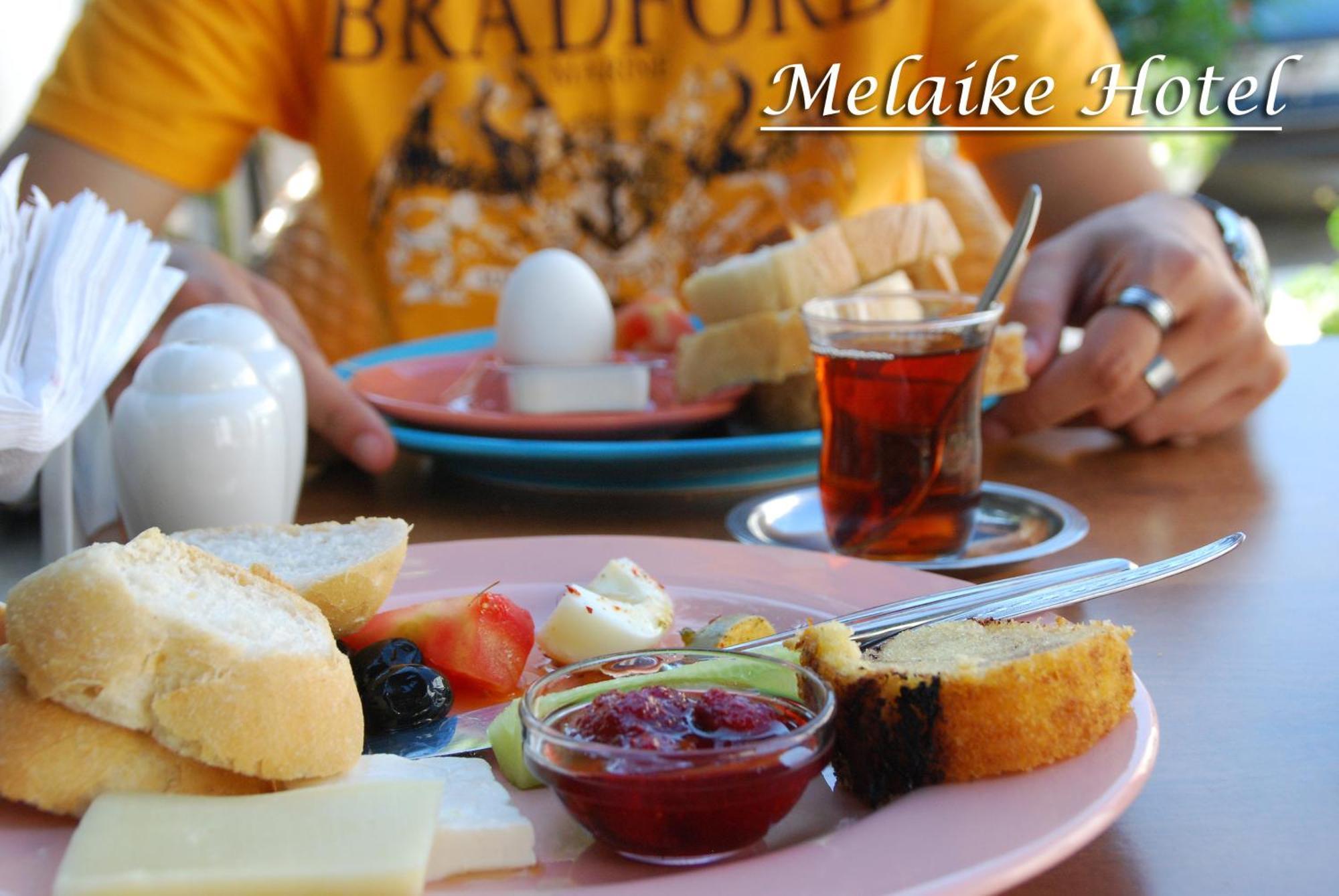 Melaike Hotel Foca Kültér fotó