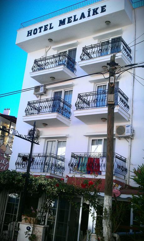Melaike Hotel Foca Kültér fotó